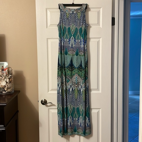 Maxi Dress - Picture 3 of 3